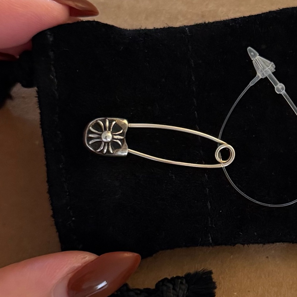 Chrome Hearts Silver Stud safety pin